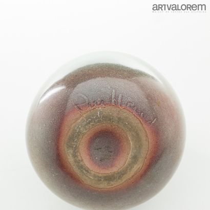 null JACQUES (1926-2008) & DANI (1933-2010) RUELLAND 

Vase dit " Boule " à petit...