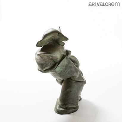 null SILVA Julio (1930-2020)

" Moi aussi", sculpture en bronze à patine verte

Signée...