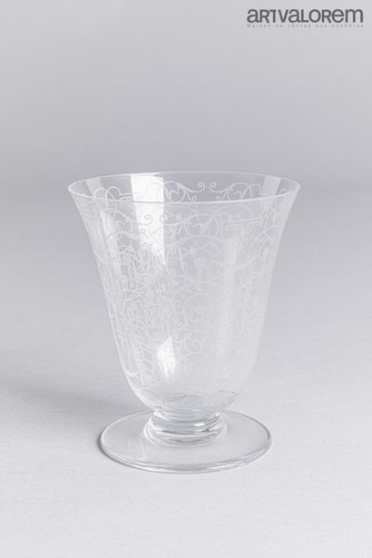null 
BACCARAT. 




Service de verres modèle" Michel Ange" en cristal gravé d'arabesques...