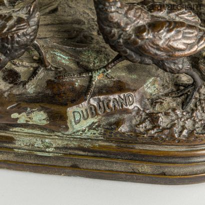 null Alfred DUBUCAND (1828-1894). 

La famille de bécasse. 

Groupe en bronze patine...