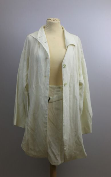  HUSSEIN CHALAYAN 
Jupe en coton mélangé beige à rayure grise 
Taille 46 (L) 
On...