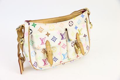 null 
LOUIS VUITTON




Hand or shoulder bag made of multicoloured monogram canvas...