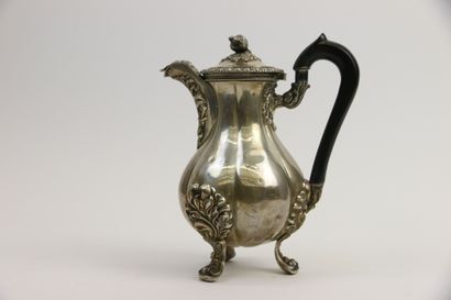 null Coffee pot in silver 950°/°° with gadroons and flowers decoration, fruit-shaped...