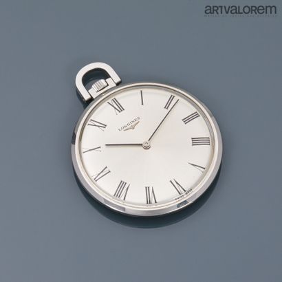 null LONGINES

Pocket watch in steel, silver dial with Roman numerals. Diameter:...