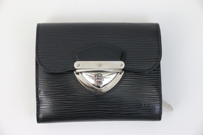 null LOUIS VUITTON 

Wallet - Black leather purse

Gluck type closing system

Black...