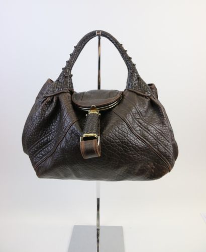 FENDI

Spy handbag in brown leather, handles...