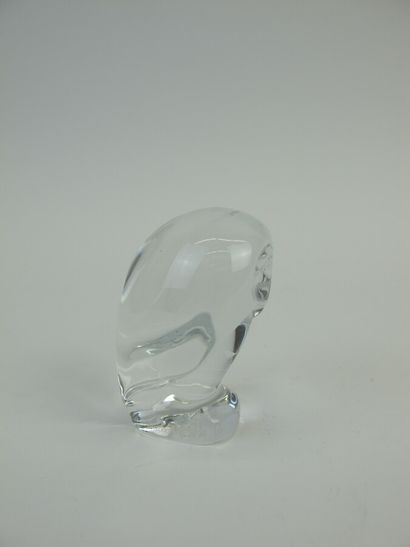 null BACCARAT

Hibou en cristal taillé. Signé.

H. 7 cm

(Bon état)