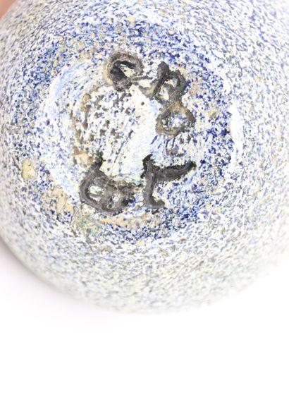 null Soliflore with globular body and high neck in cream and blue glazed granite...