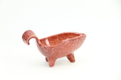 null ACCOLAY. Tripod pocket in enamelled terracotta red speckled, the catch in scroll

Signed...