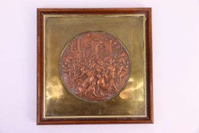 null Circular copper plate representing the abduction of the Sabines in a brass frame...