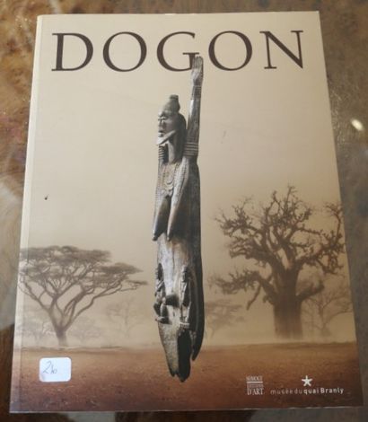 CIVILISATION AFRIQUE [CIVILIZATION AFRICA] 

Claude LEFEVRE. Dogon Country, Chêne...