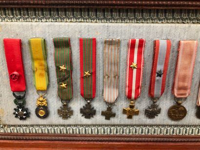 null Collection of 33 reductions of medals for evening clothes: Legion of honor,...