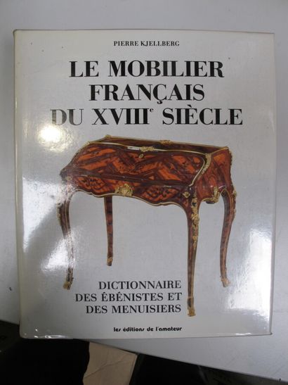null [DOCUMENTATION] Huit ouvrages sur le mobilier français et les arts décoratifs...
