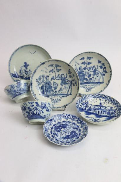 null 
CHINA, 18th and 19th centuries. 




Lot including :




- 22 bowls (Diameter:...