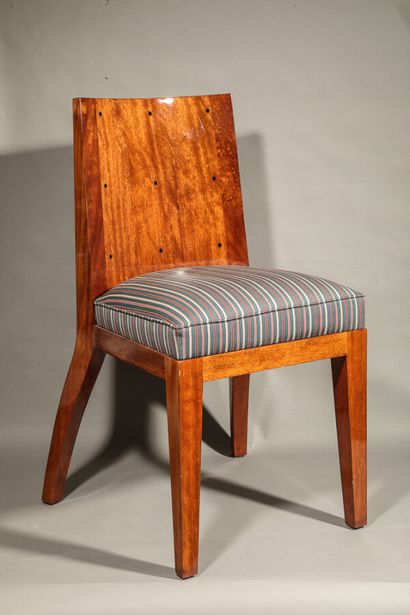 null Christian LIAIGRE (born in 1945)

Pair of chairs called "Stall" in sycamore...
