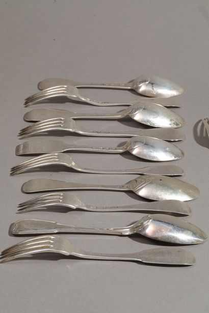 null RENNES, LA FLECHE, and various 18th century

Two silver cutlery, six forks,...