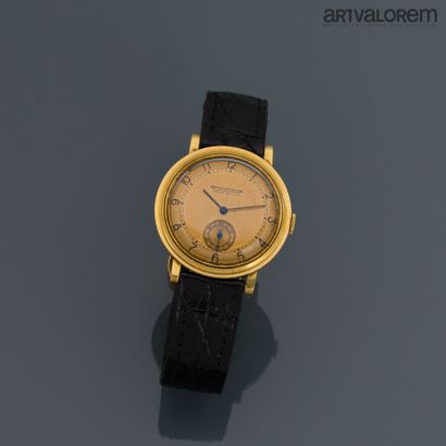 null JAEGER-LECOULTRE

Montre bracelet en or jaune 750°/°°, cadran doré à index chiffres...