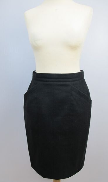 CERRUTI 1881

Black wool skirt with zip and...