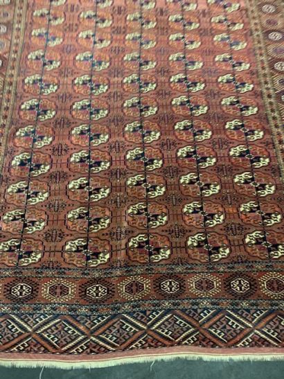 null Important, fine and old Turkmen Tekke late 19th century circa 1880

Wool velvet...