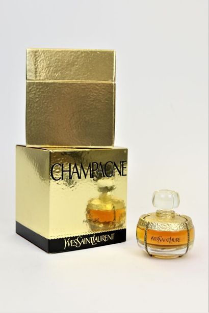 null Yves Saint Laurent - "Champagne" (1992)

Présenté dans son coffret grand luxe,...