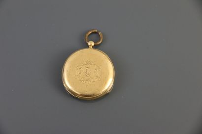 null Pocket watch in yellow gold 750°/°°, white enamelled dial with Roman numerals...