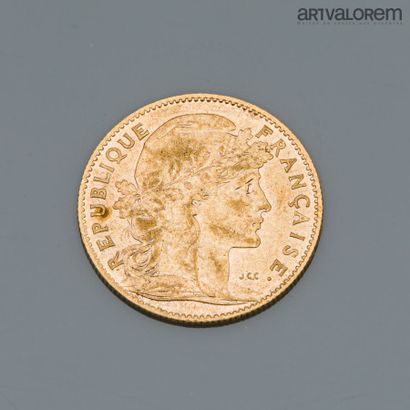 null FRANCE

10 francs gold with rooster

Year 1906