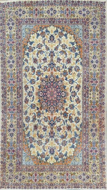 Large and very fine Isfahan (Iran) Shah's...