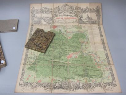  Carte de la forêt de Fontainebleau. On y joint l'Atlas classique "Le monde moins...