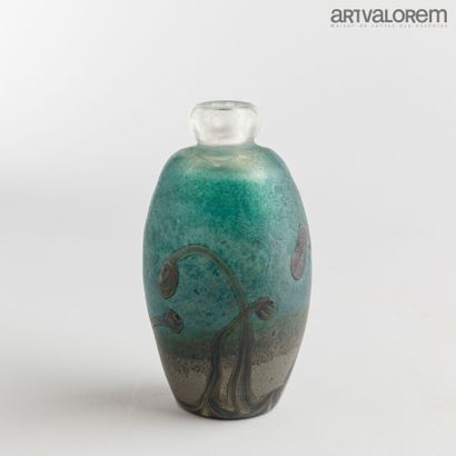 NOVARO Jean Claude (1943-2014)

Vase de forme...