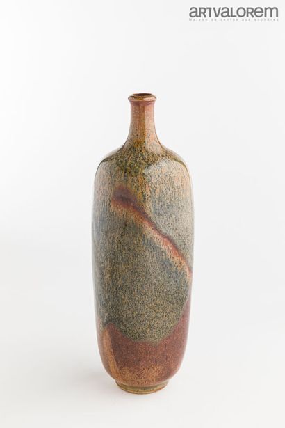 null LANOS Michel (1926-2005) 

Vase bottle on heel and small hemmed collar, the...