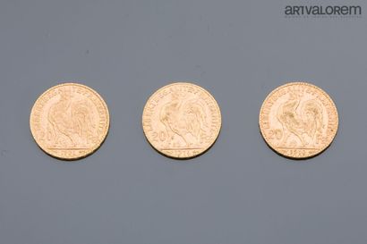  FRANCE 
3 coins of 20 francs gold with rooster, years 1905, 1910 and 1914. 
Total...