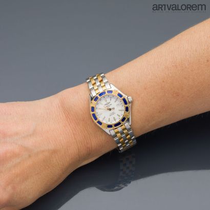 null BREITLING JClass

Ladies' wristwatch in gold and steel, white dial with applied...