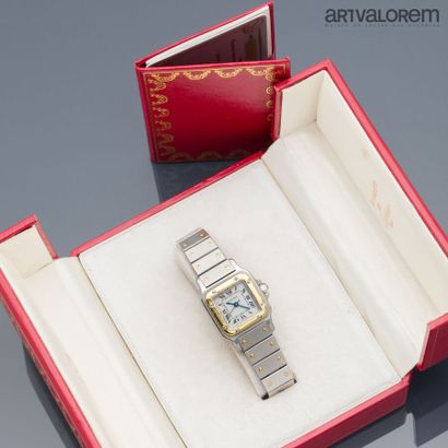 null CARTIER Santos PM 1980

Montre bracelet de femme en or et acier, cadran ivoire...