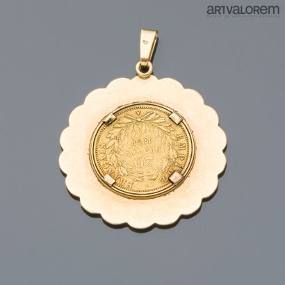 null FRANCE

20 francs gold pendant, 1858.

weight: 12,6 g