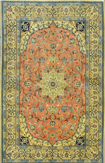 null Large and fine Dwarf, Iran, circa 1975

Wool and silk 

Wool velvet, flowers...