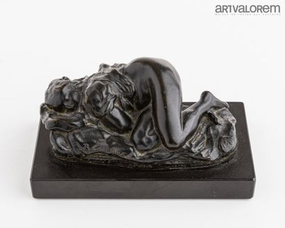 null 
Jean-Baptiste CARPEAUX (1827 - 1875)




Nu endormi




Presse papier N° 1




Épreuve...