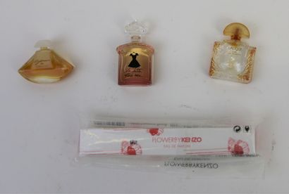 null Divers Parfumeurs - (années 2000)

Assortiment de 24 diminutifs parfums présentés...