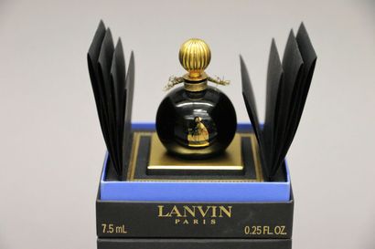 null Lanvin "Arpège" (1927)

Edition des années 2000 : deux flacons modèle boule...