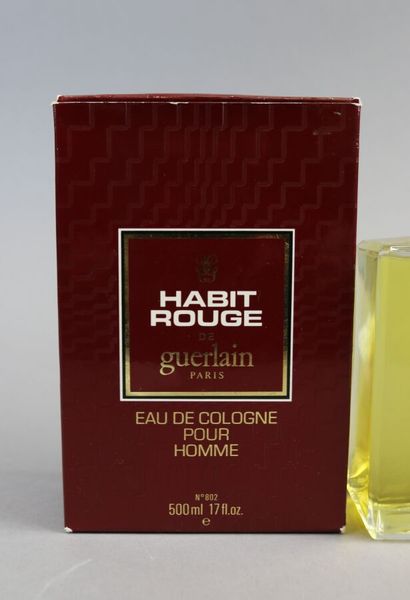 null Guerlain - "Habit Rouge" - (1965)

Présenté dans son étui carton titré, flacon...