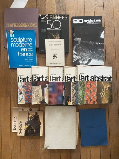 null [Fine arts]

Set of exhibition and museum catalogs, monographs, brochures on...