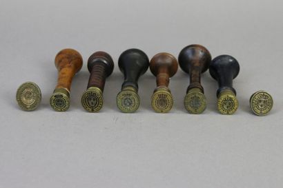 null Eight wax seals in bronze, the handle in boxwood on six, of which: - Royal Lottery...
