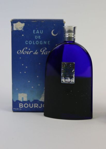 null Bourjois - "Soir de Paris" - (1928)
Assortment of three blue glass bottles with...