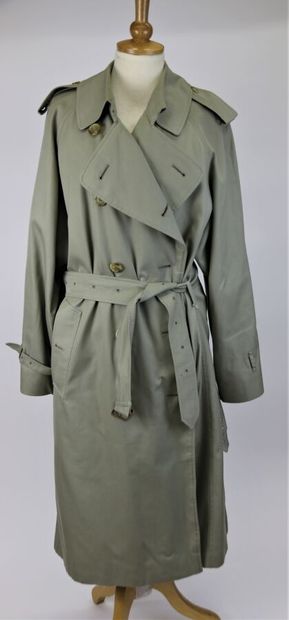 BURBERRYS'
Trench coat en coton mélangé kaki/beige,...