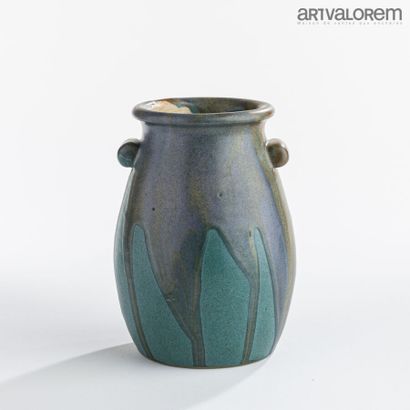 POINTU Léon (1879-1942)
Vase globulaire à...