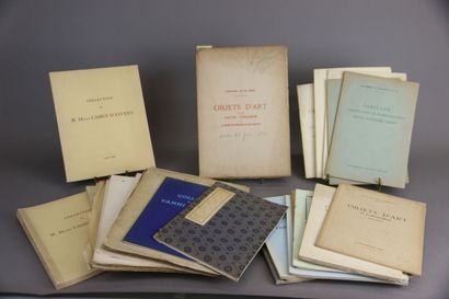 null Lot de 23 anciens catalogues de vente dont la collection Jean Sauphar, la collection...