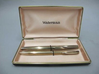 WATERMAN CF Parure stylo plume et stylo bille à décor milleraies, plume or 18 carats,...