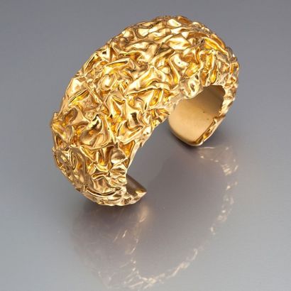 null Georges Desrue pour Chanel - (1990) Luxueux bracelet " compression " en résine...
