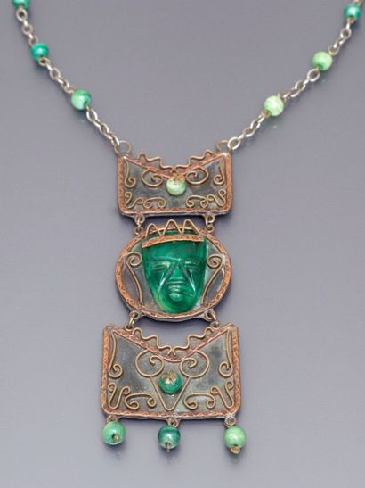 null Travail Mexicain - (années 1980) Collier en maille de métal avec perles de jadéite...