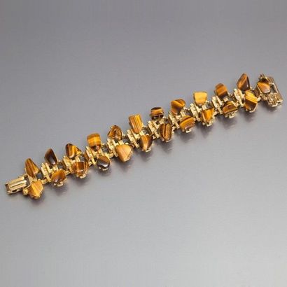 null Travail Français - (années 1970) Bracelet articulé en 12 éléments de laiton...