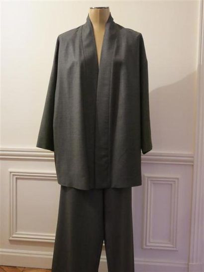 Compagnie de Chine Ensemble veste forme kimono et pantalon T.3